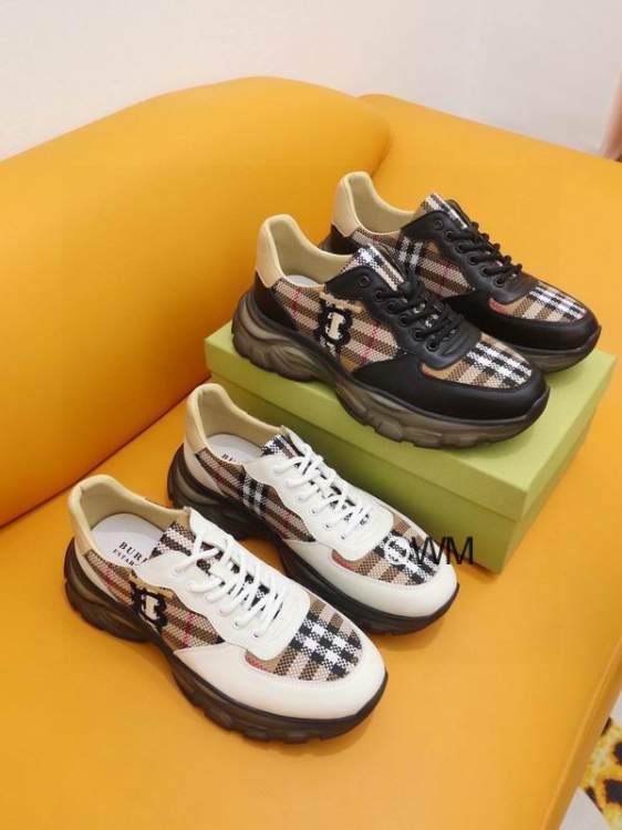 Picture of Burberry Shoes _SKUBurberrysz38-45BS02432032